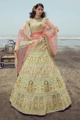 Htke Bride lehenga choli